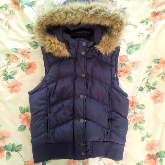 Navy Puffer Vest Removable Faux Fur Hoodie - Picture 1 of 6